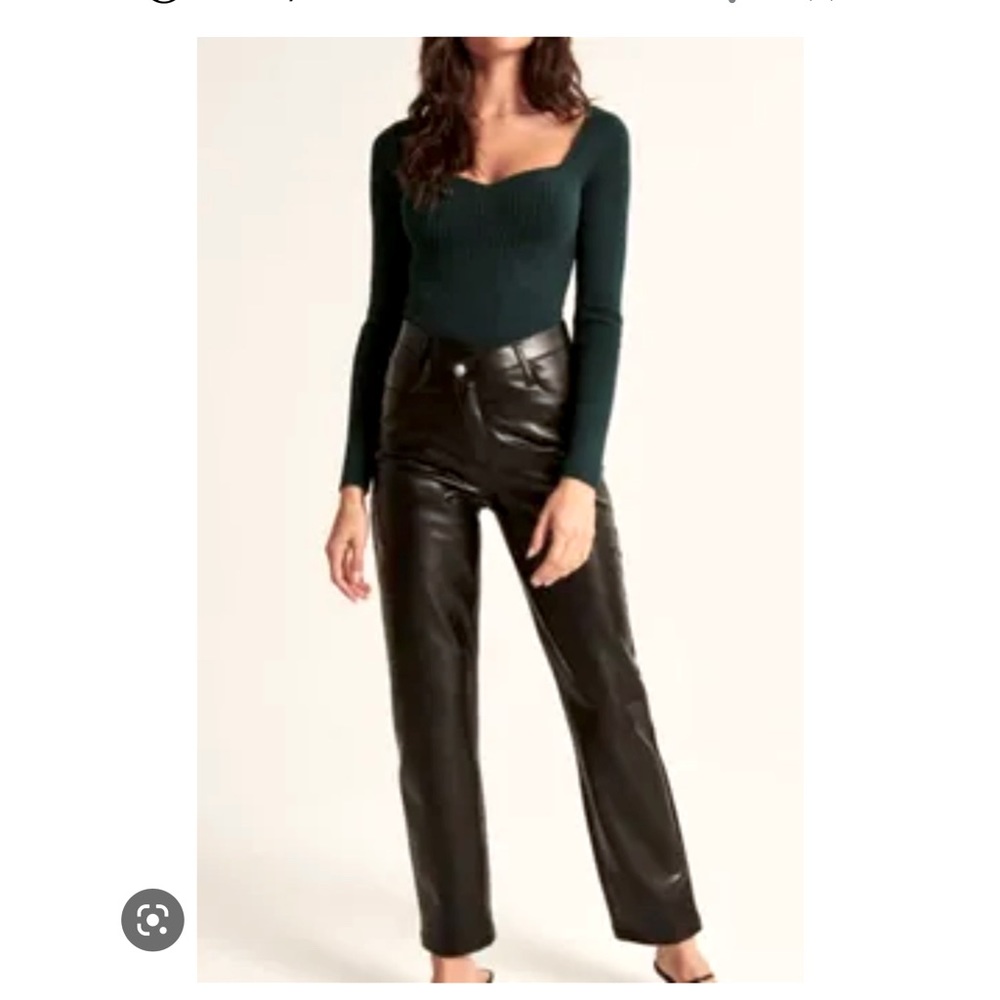 A&F criss cross button leather dad pants 4S